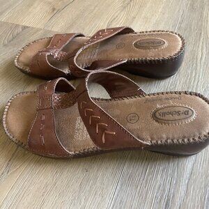 Dr. Scholl's Women's Dolly Brown Leather Slip-on Sandals 7.5 Double Air-pillo!